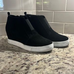 Black “suede” wedge sneakers